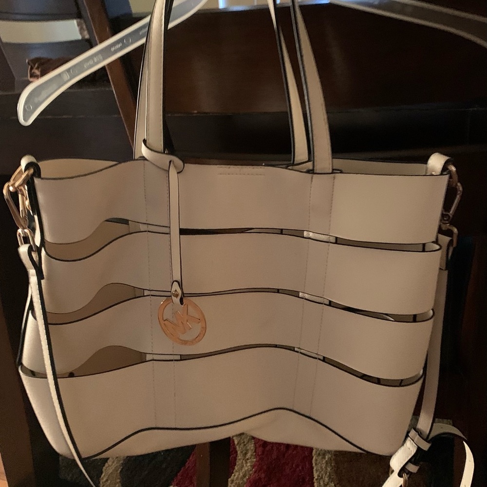 Mk purse